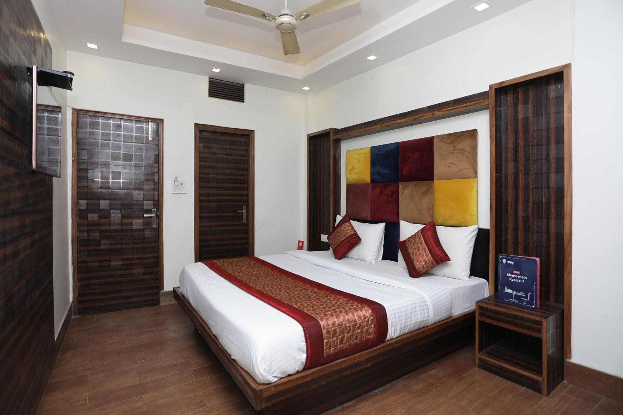 Hotel O Sun Palace Delhi Zewnętrze zdjęcie
